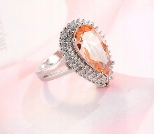 dde399424147fbc09bc9e5b7a1b65f6e