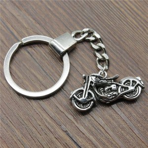 Breloczek brelok motor motocyklista prezent 142